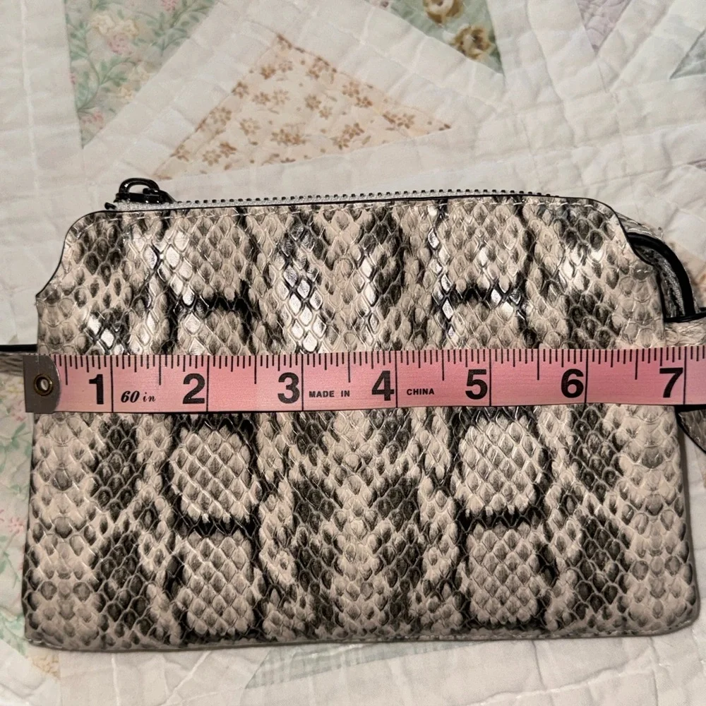 Snakeskin Print Crossbody Wallet Bag Neutral Vegan Leather - Picture 9 of 11
